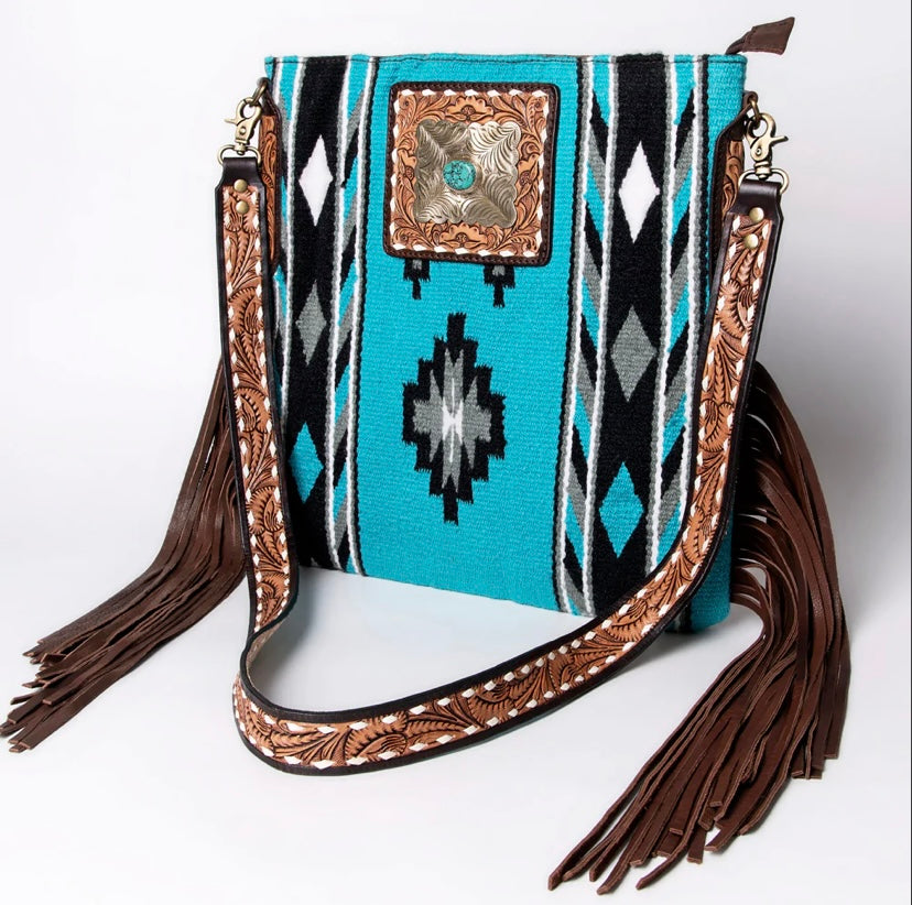 Mandala Crafts Boho Sling Bag for Women Crossbody Purse – Bohemian One –  MudraCrafts